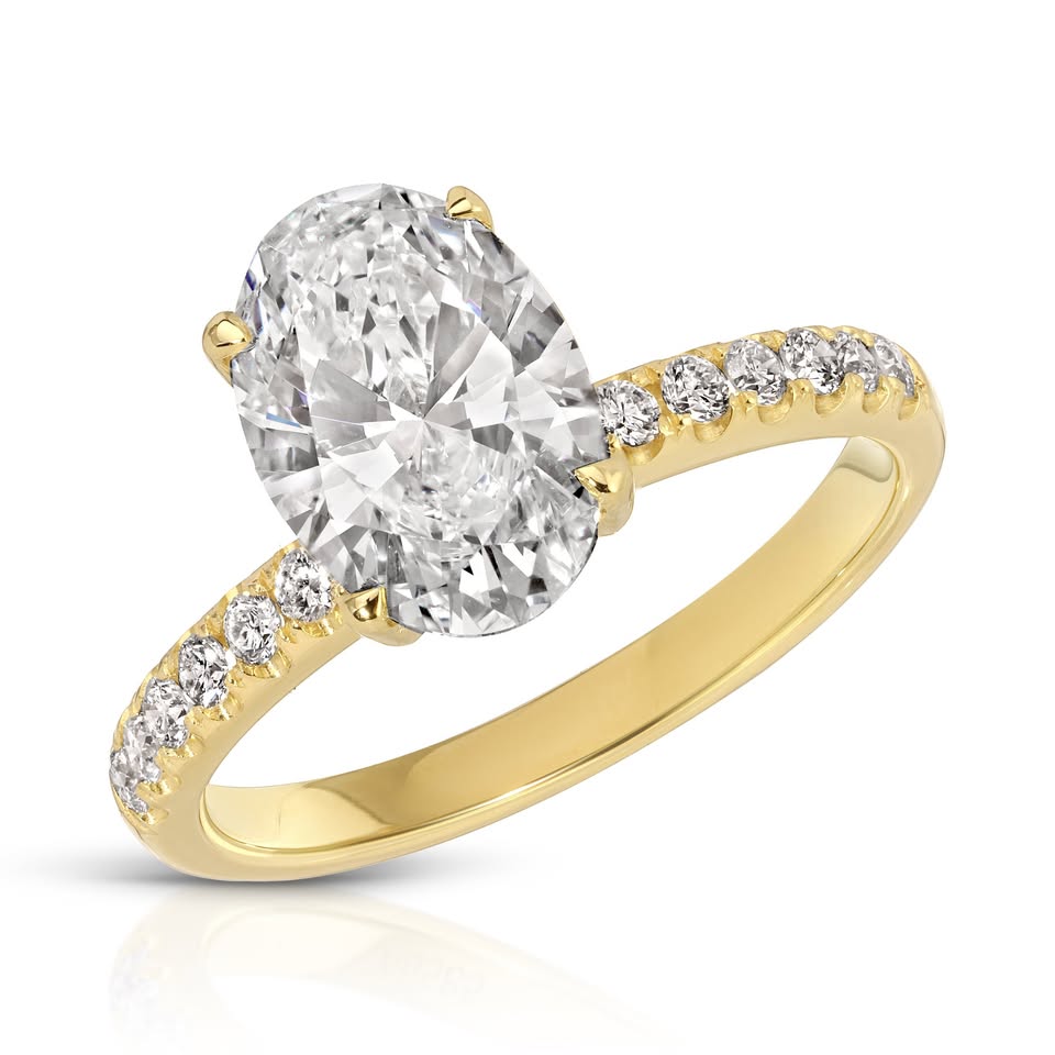 Oval Cut Diamond Ring | 1.8ct | IGI Certified