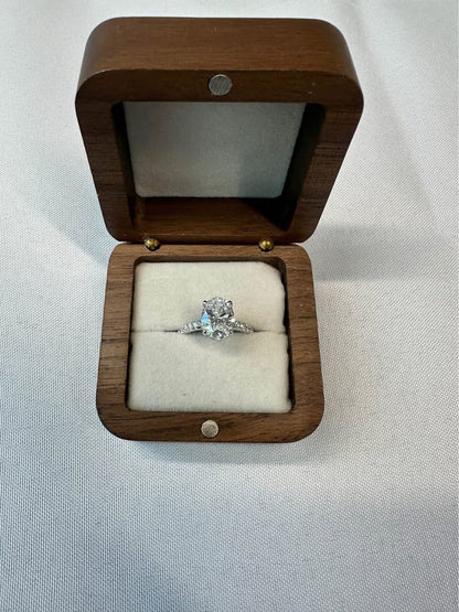 Oval Cut Diamond Ring | 2.3ct | IGI Certified
