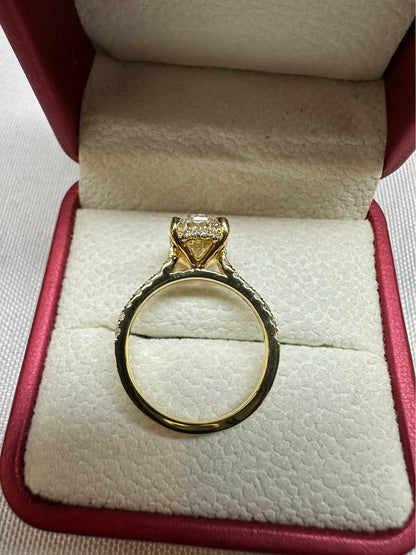 Oval cathedral diamond ring, 2.5ct, 14K yellow gold, side view