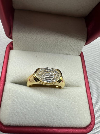 Oval step cut east-west ring, 2.53ct, 14K yellow gold — main view