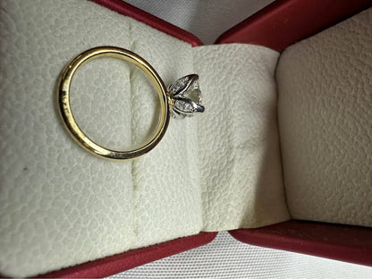 Round Tulip Prong Diamond Ring | 2ct — 14K yellow gold top view